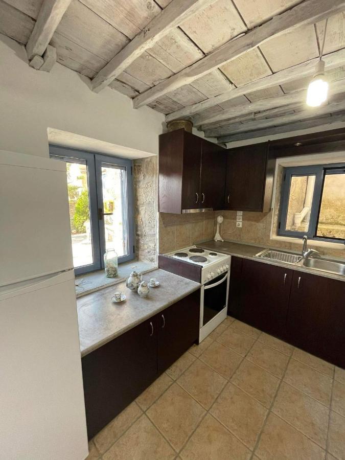 הוילה Kontias Stonehouse 2 מראה חיצוני תמונה